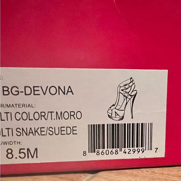 BCBG Devona size 8.5 new with box - Picture 7 of 7
